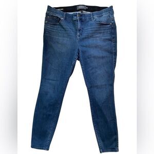 Torrid Dark Wash High Rise Premium Stretch Bombshell Skinny Jeans